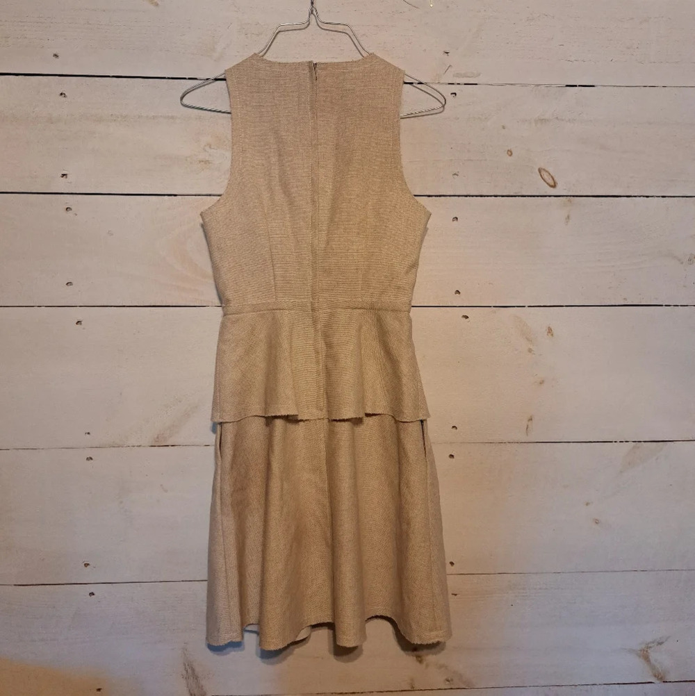 Banana Republic tan linen dress. Size 0 - Picture 3 of 6